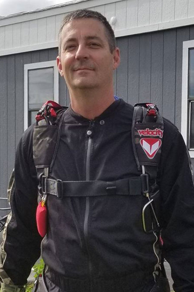 Chuck Bannister USPA Coach, AFF, and Tandem Instructor at PNW Skydiving Center